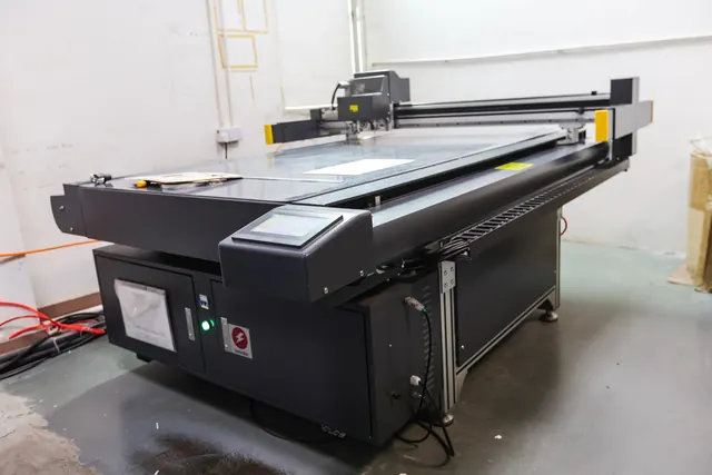 Sample cutting table where structure samples and proofs are made